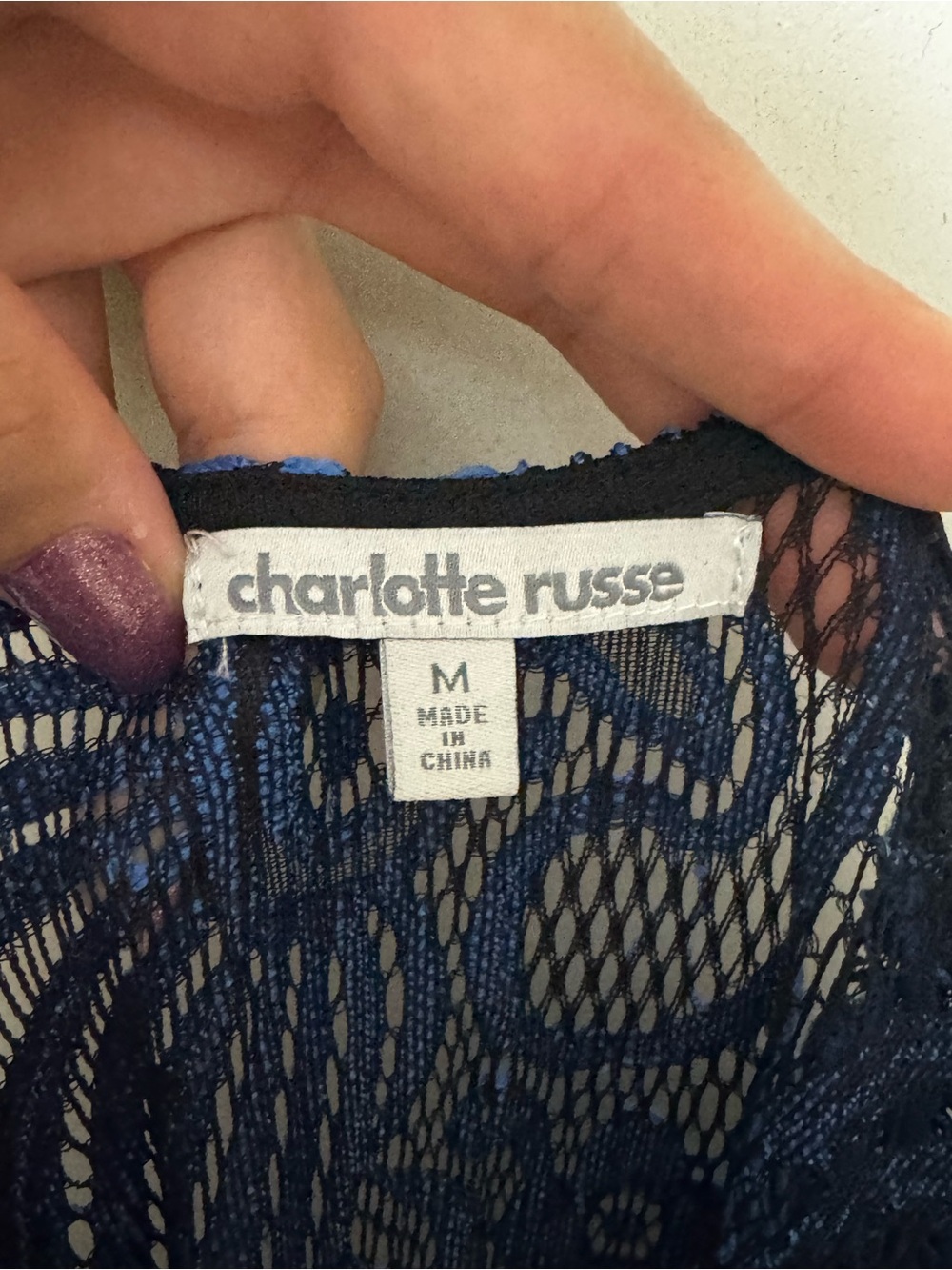 Charlotte Russe Royal Blue Lace Long-Sleeve Bodycon Dress - Picture 6 of 6